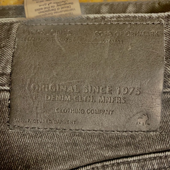 JACK & JONES RIPPED JEANS SLIM FIT - Picture 3 of 3